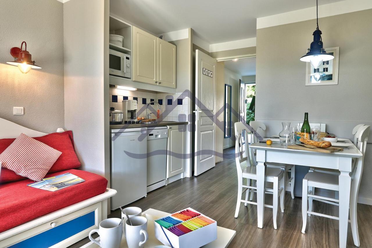 Localise Au Guilvinec: Seaside Retreat with Pool and Garden Apartment Exterior photo
